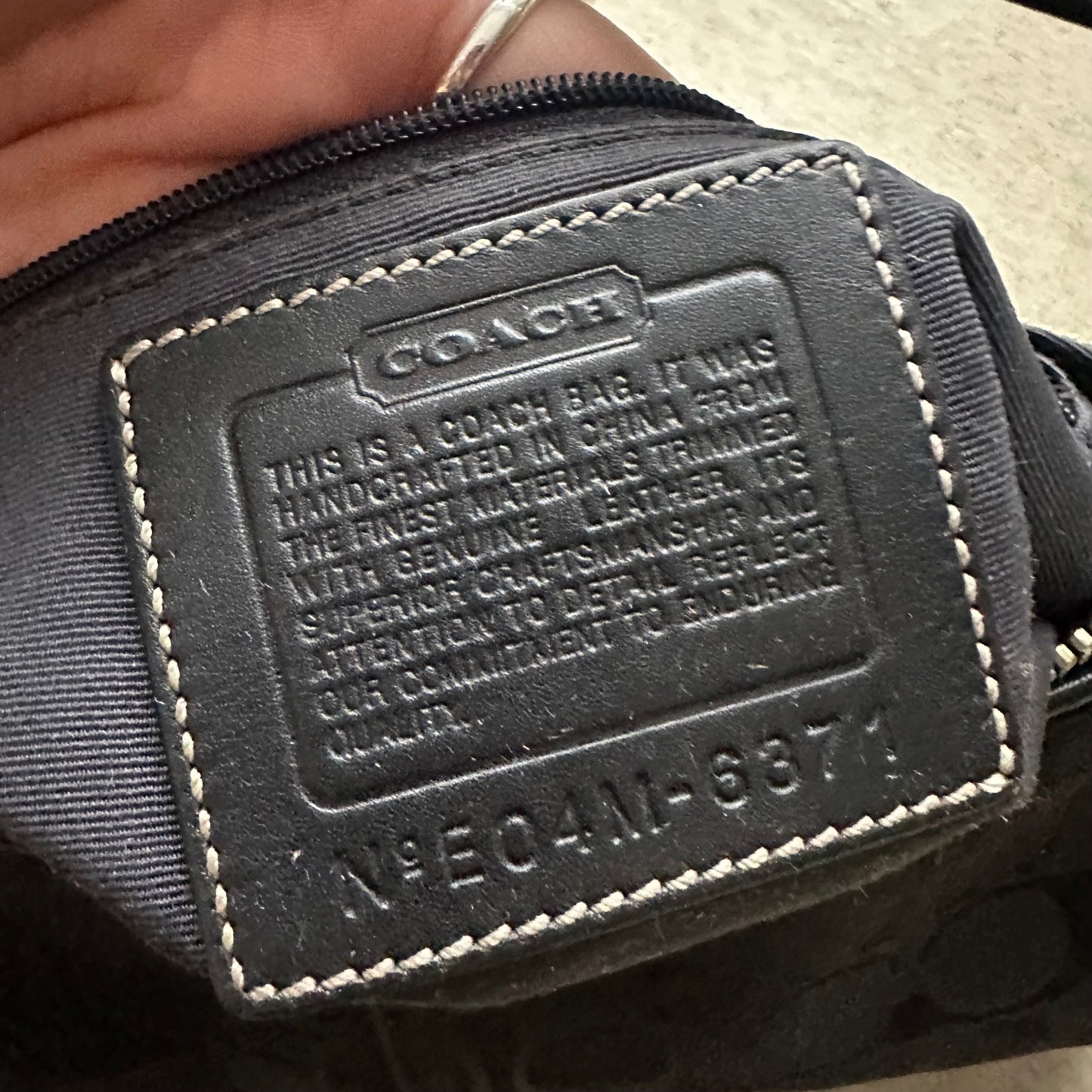 vintage y2k coach black baguette shoulder bag 4