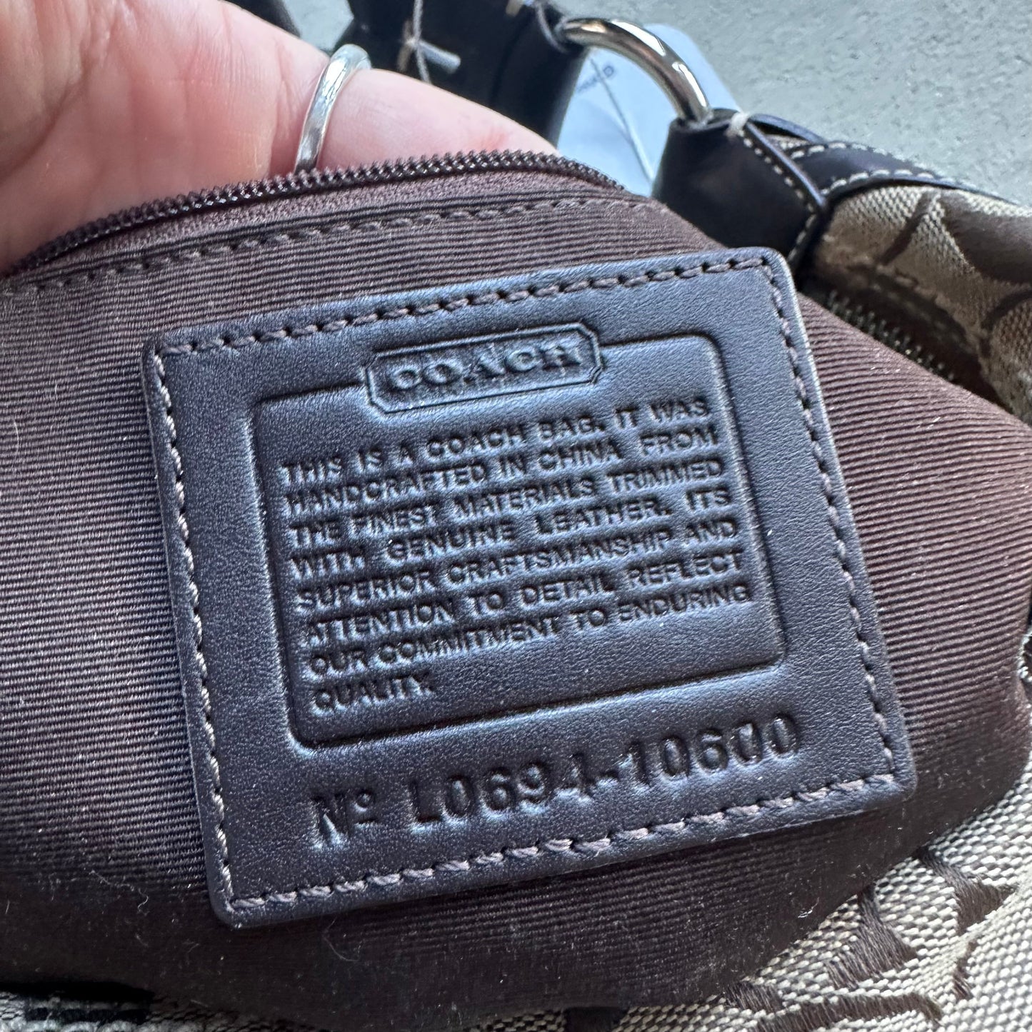 vintage y2k coach tan croissant shoulder bag 9