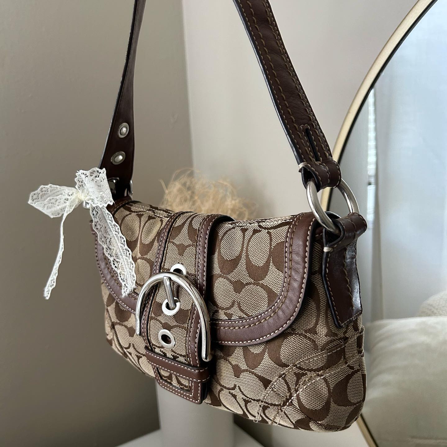 light brown coach vintage bag