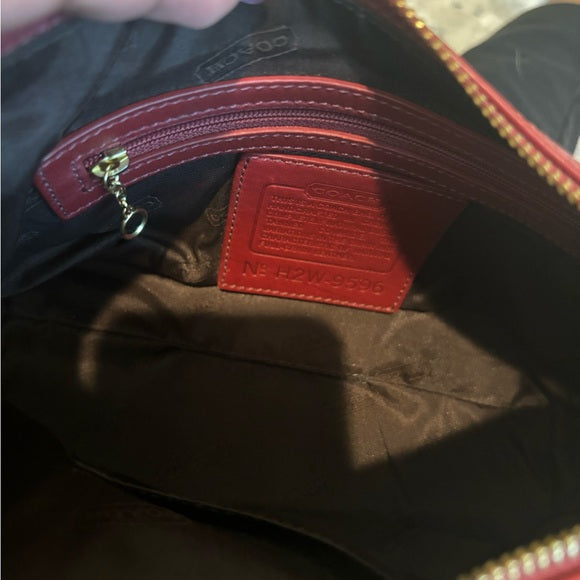 vintage coach demi legacy cherry red shoulder bag 🍒♥️