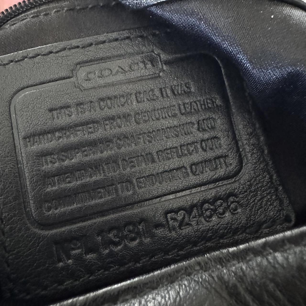 Vintage 90s Coach Campbell black leather shoulder bag!