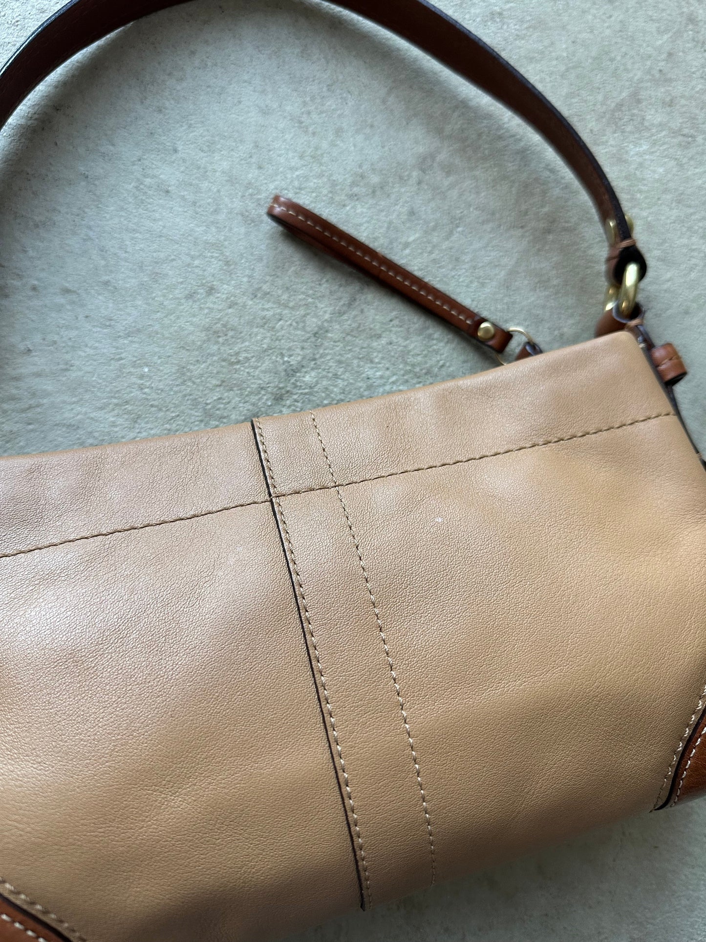 vintage y2k coach leather shoulder bag