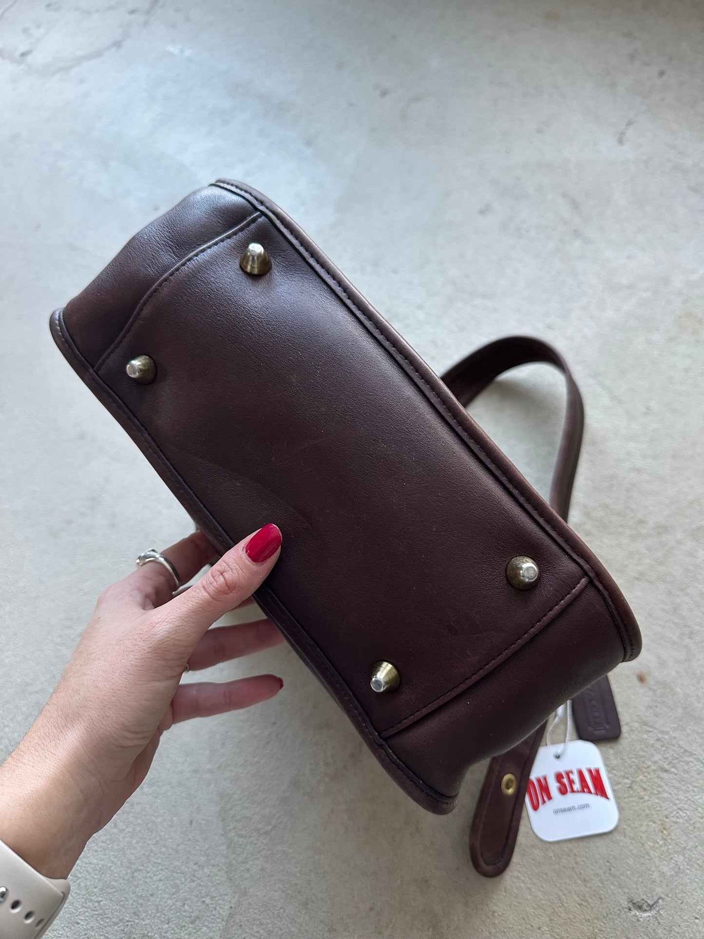 vintage coach ergo style black leather shoulder bag 9967