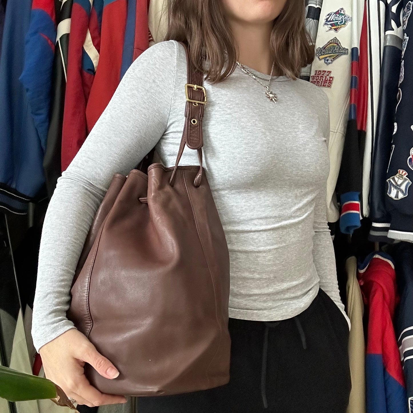 vintage coach 9166 leather bucket duffle hobo purse