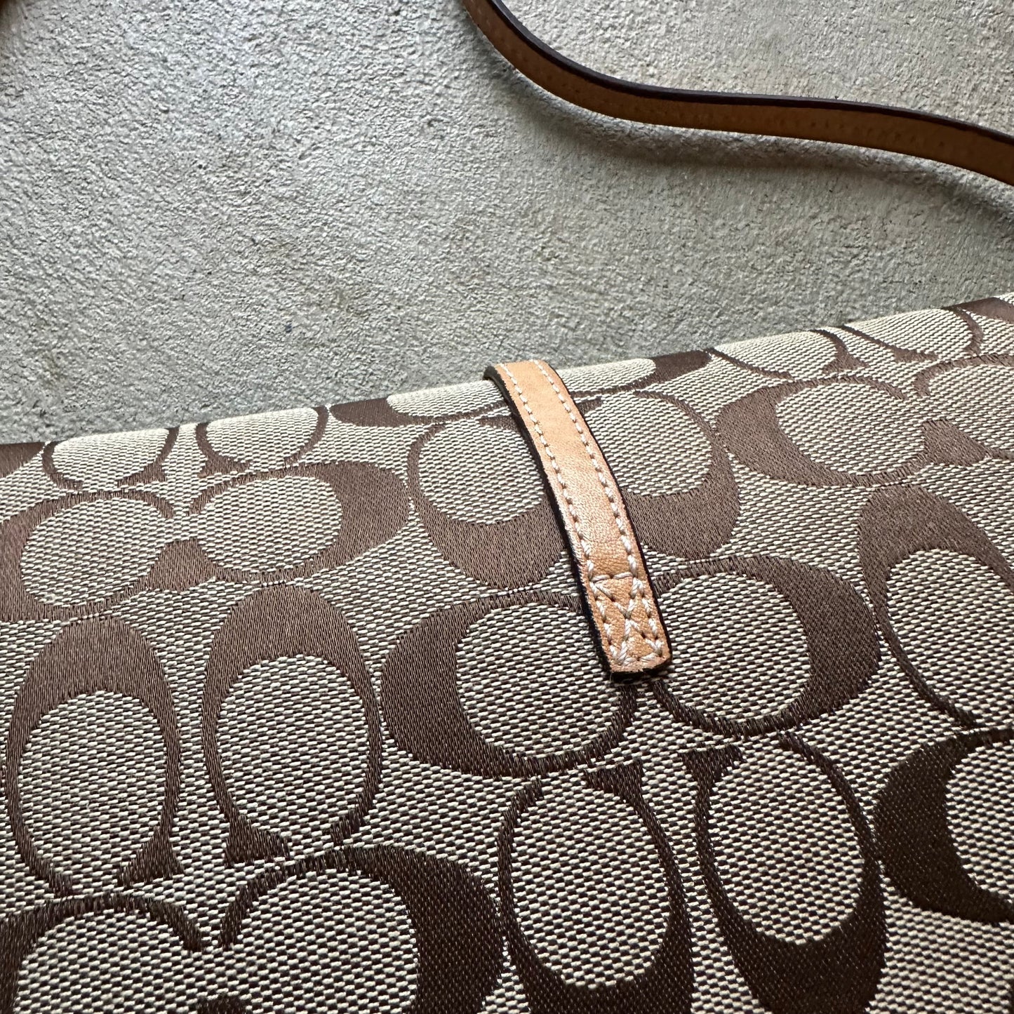 vintage y2k coach brown patterned hampton shoulder bag 1