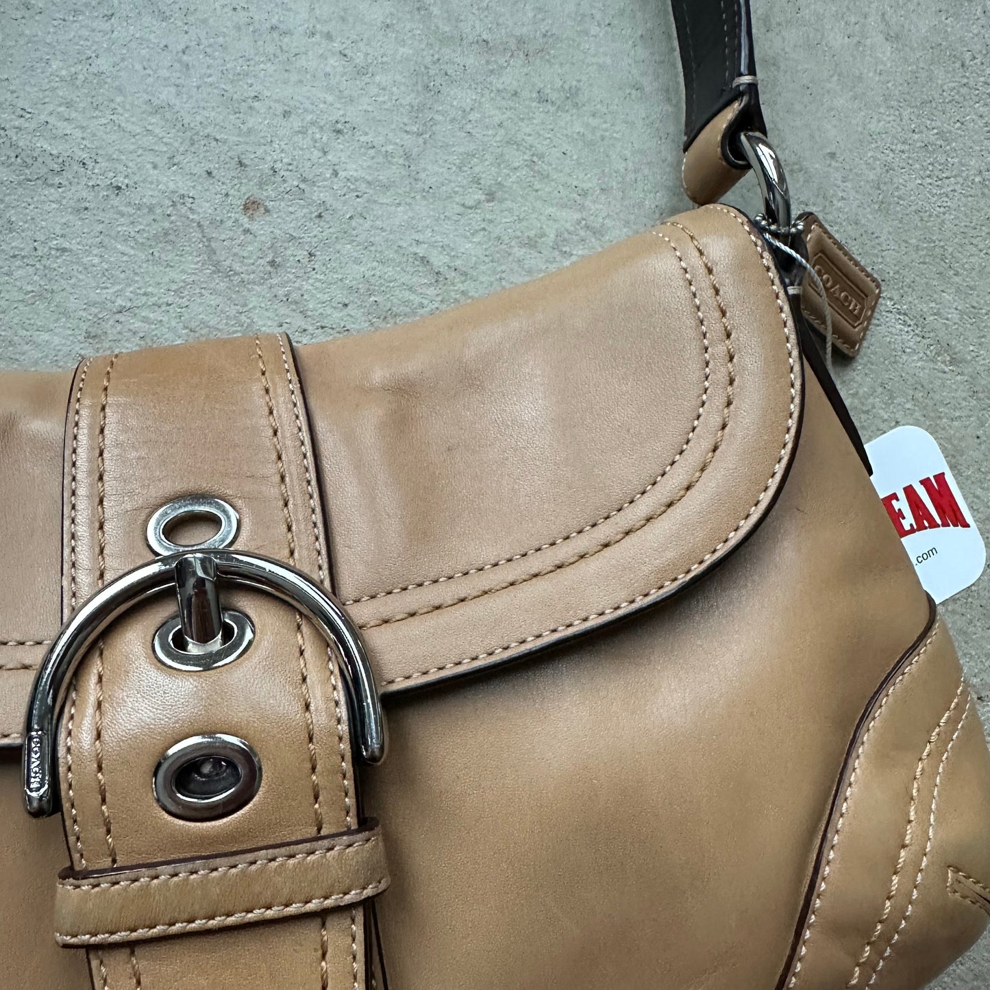 vintage y2k coach tan leather soho shoulder bag