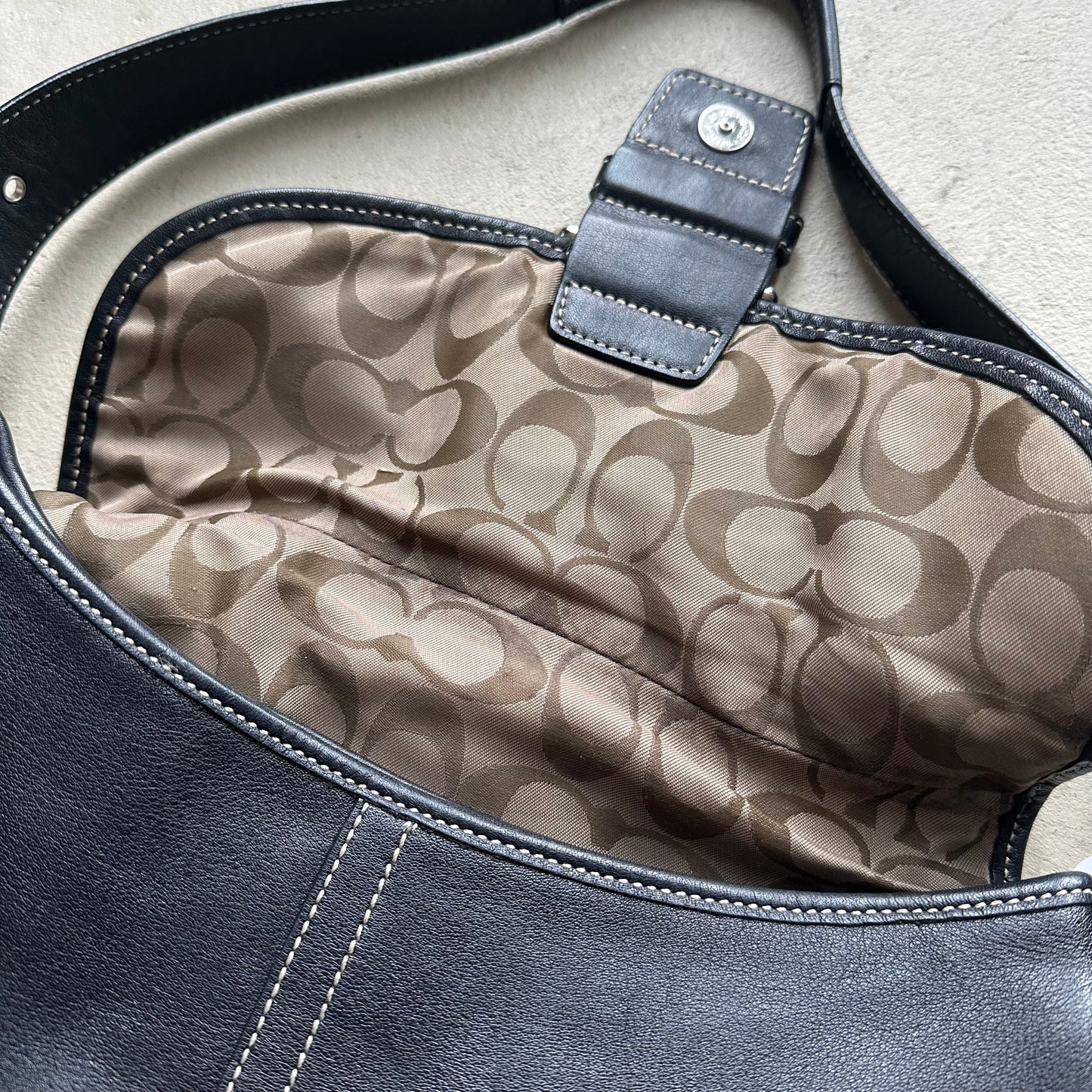 vintage y2k coach black leather soho shoulder bag 26