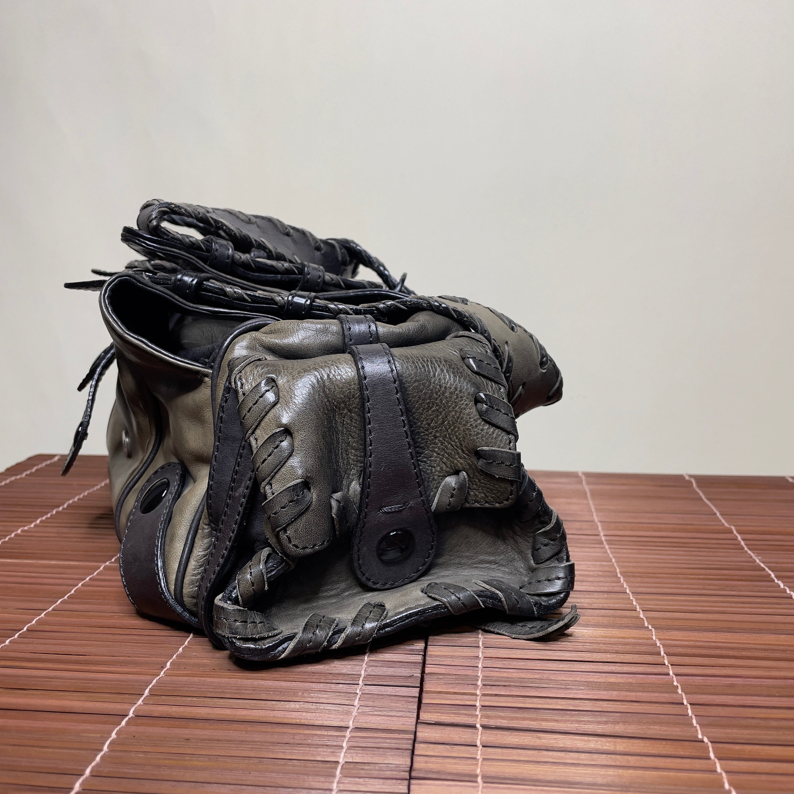 🔥 Pre-owned CHLOÉ oil slick silverado bag 🔥