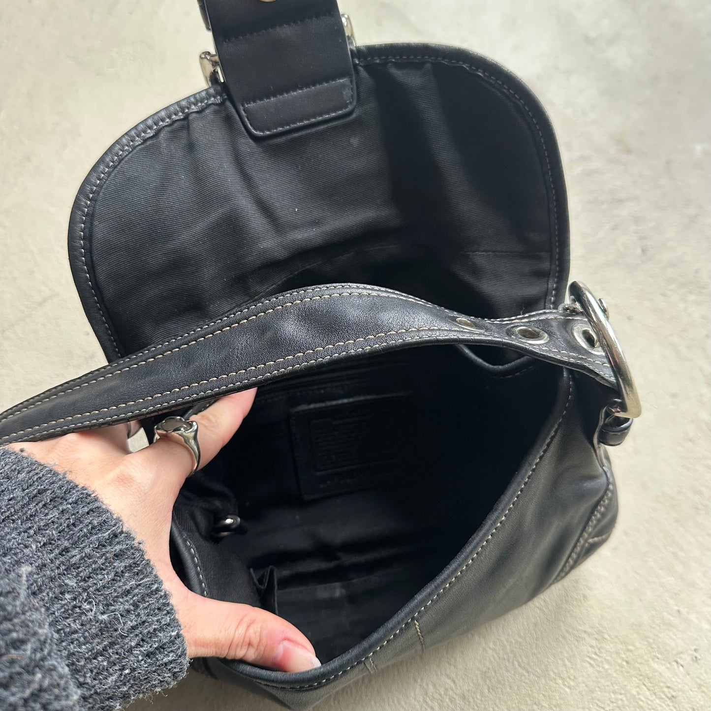 vintage y2k coach black mini soho leather shoulder bag 30