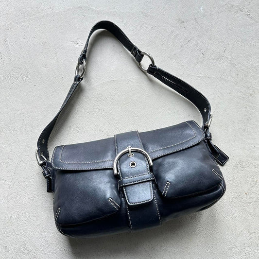 vintage y2k coach black square soho leather shoulder bag 16