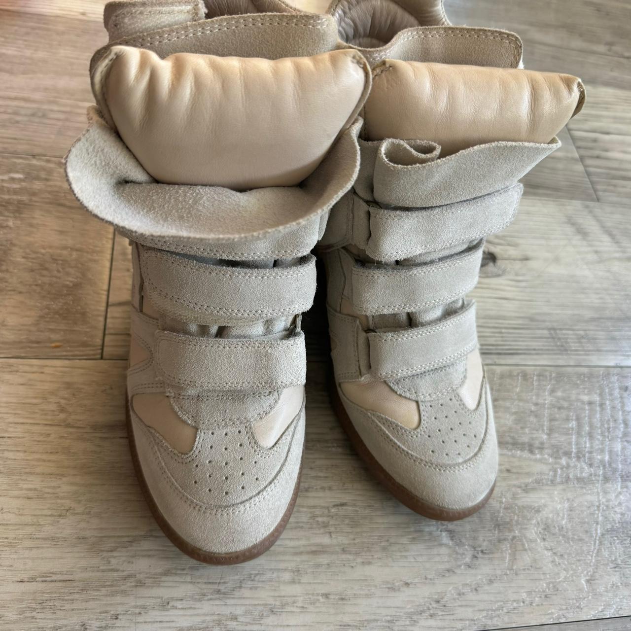 Isabel Marant Women's Cream and Tan Trainers