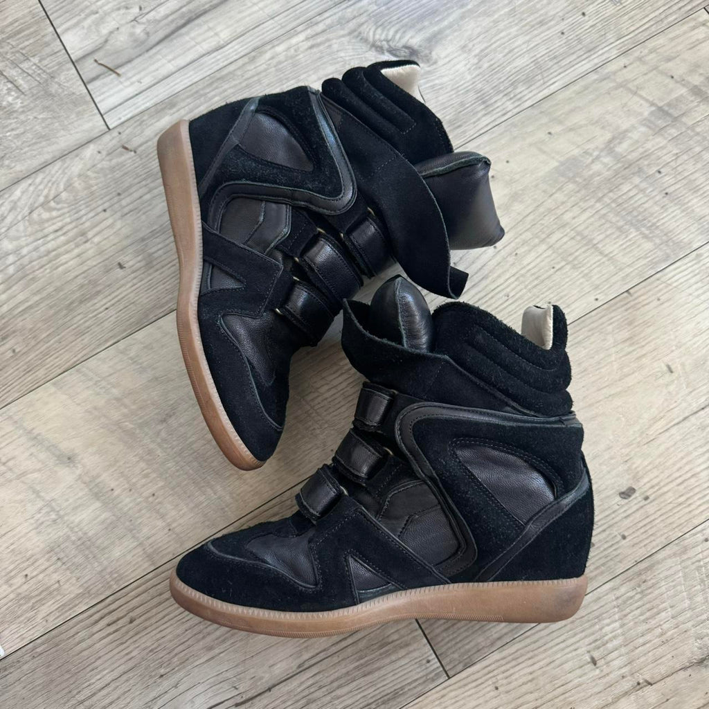 Isabel Marant Women's Black Trainers