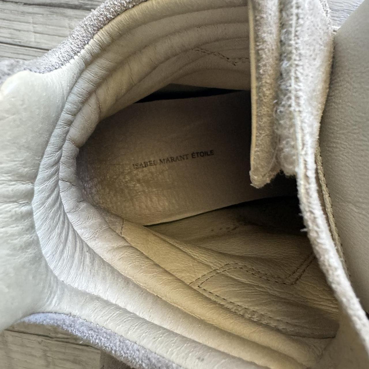 Isabel Marant Women's Cream and Tan Trainers