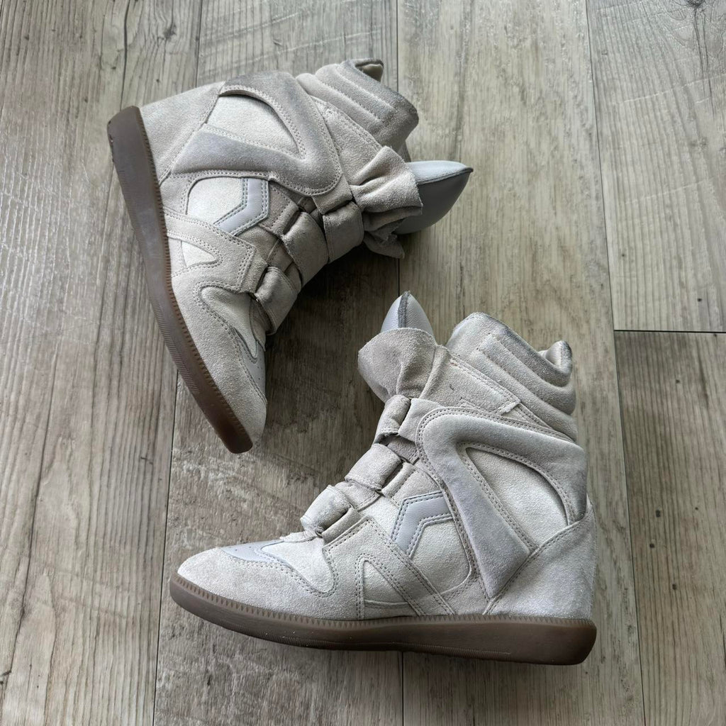 Authentic Isabel Marant Bekett Wedge Sneakers – Ecru