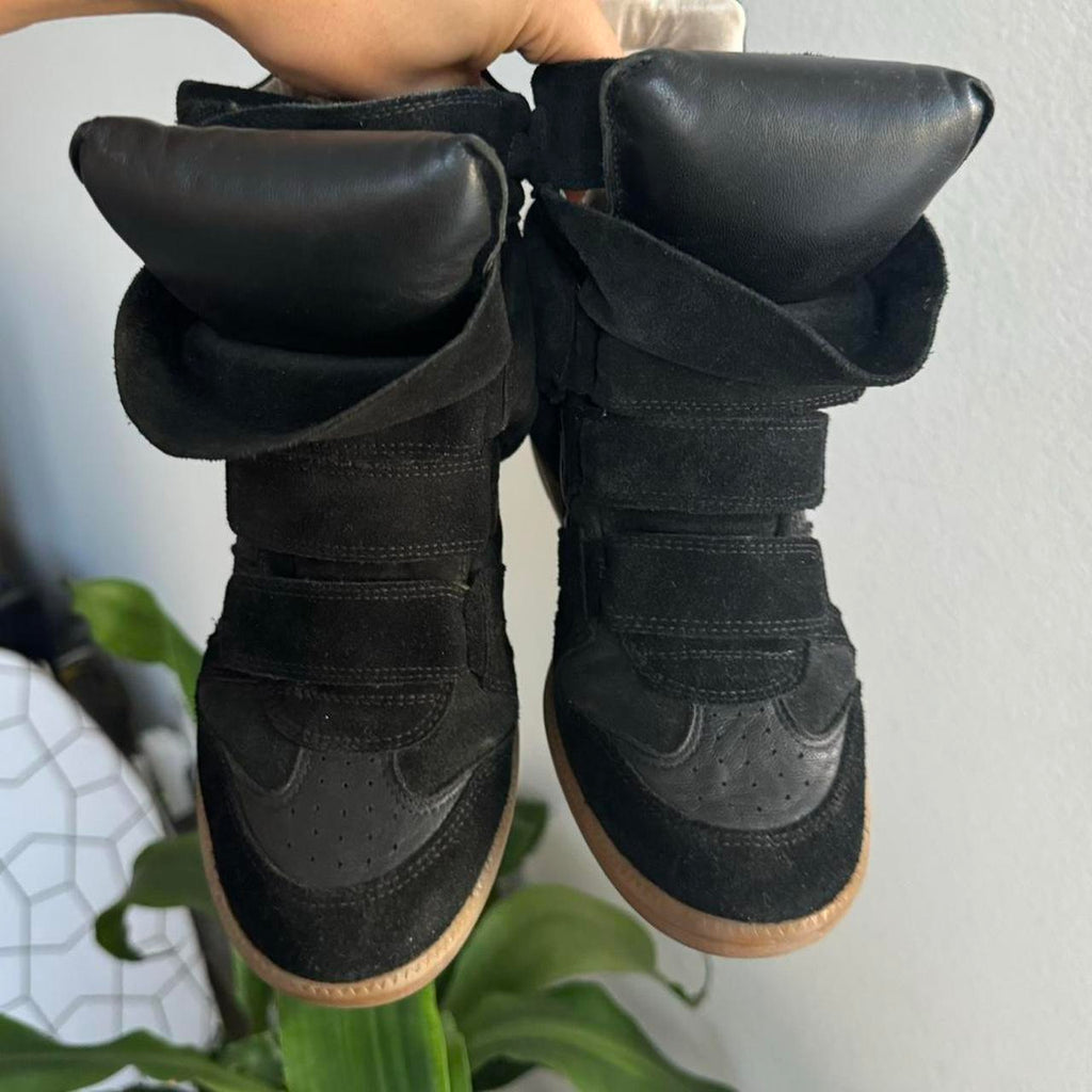 Isabel Marant Women's Black Trainers