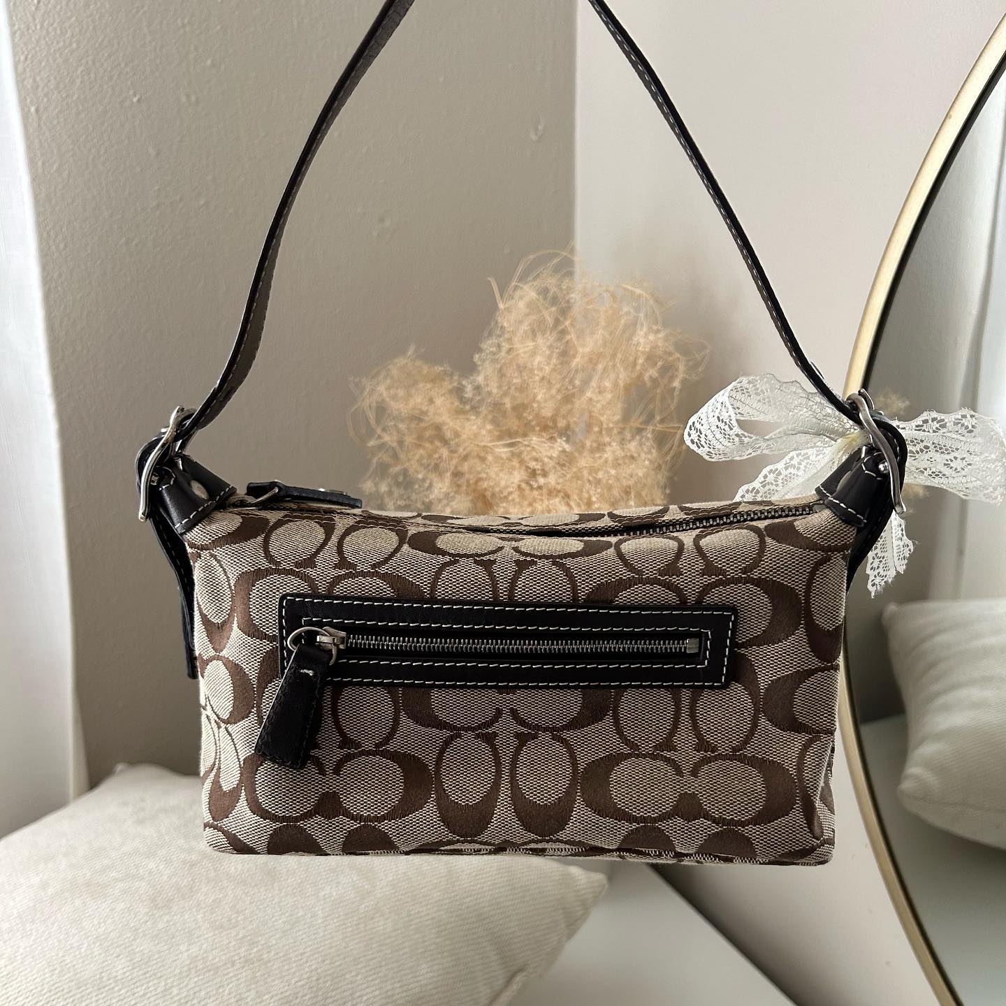 tan coach vintage bag 1