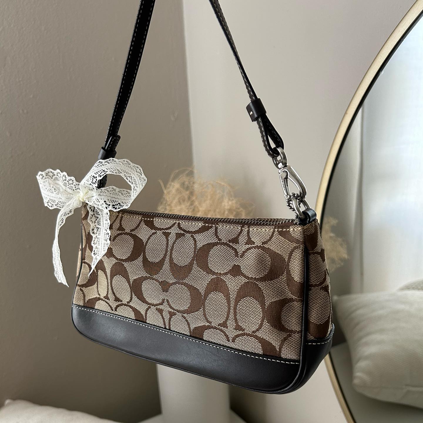 tan brown coach vintage bag