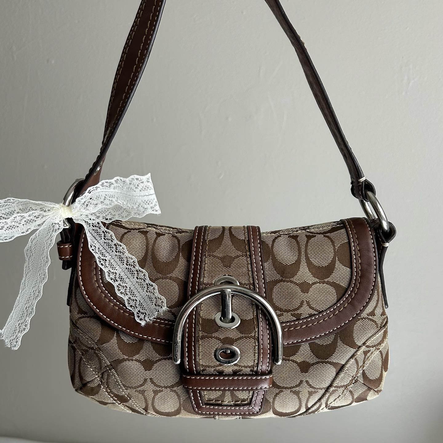 light brown coach vintage bag