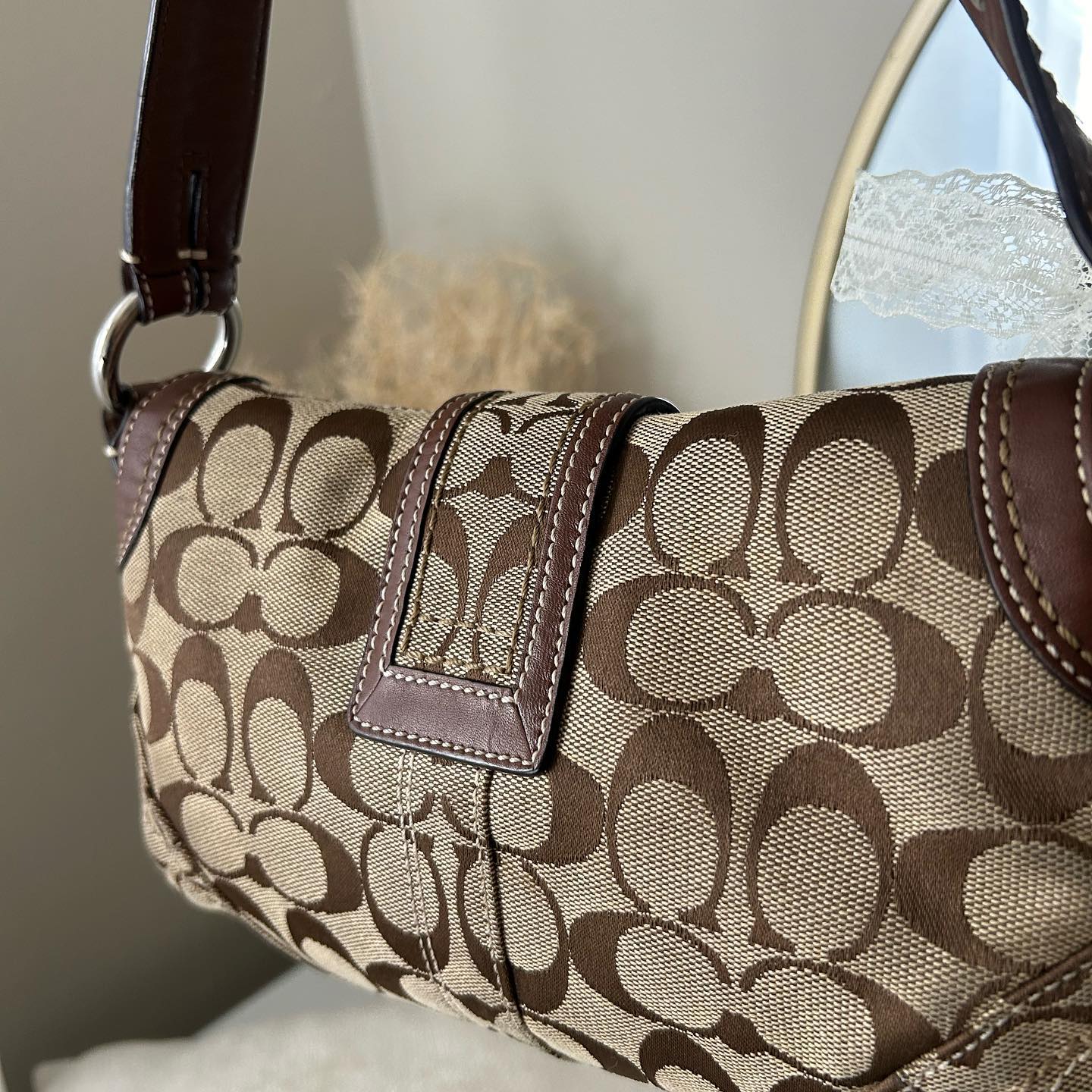 light brown coach vintage bag