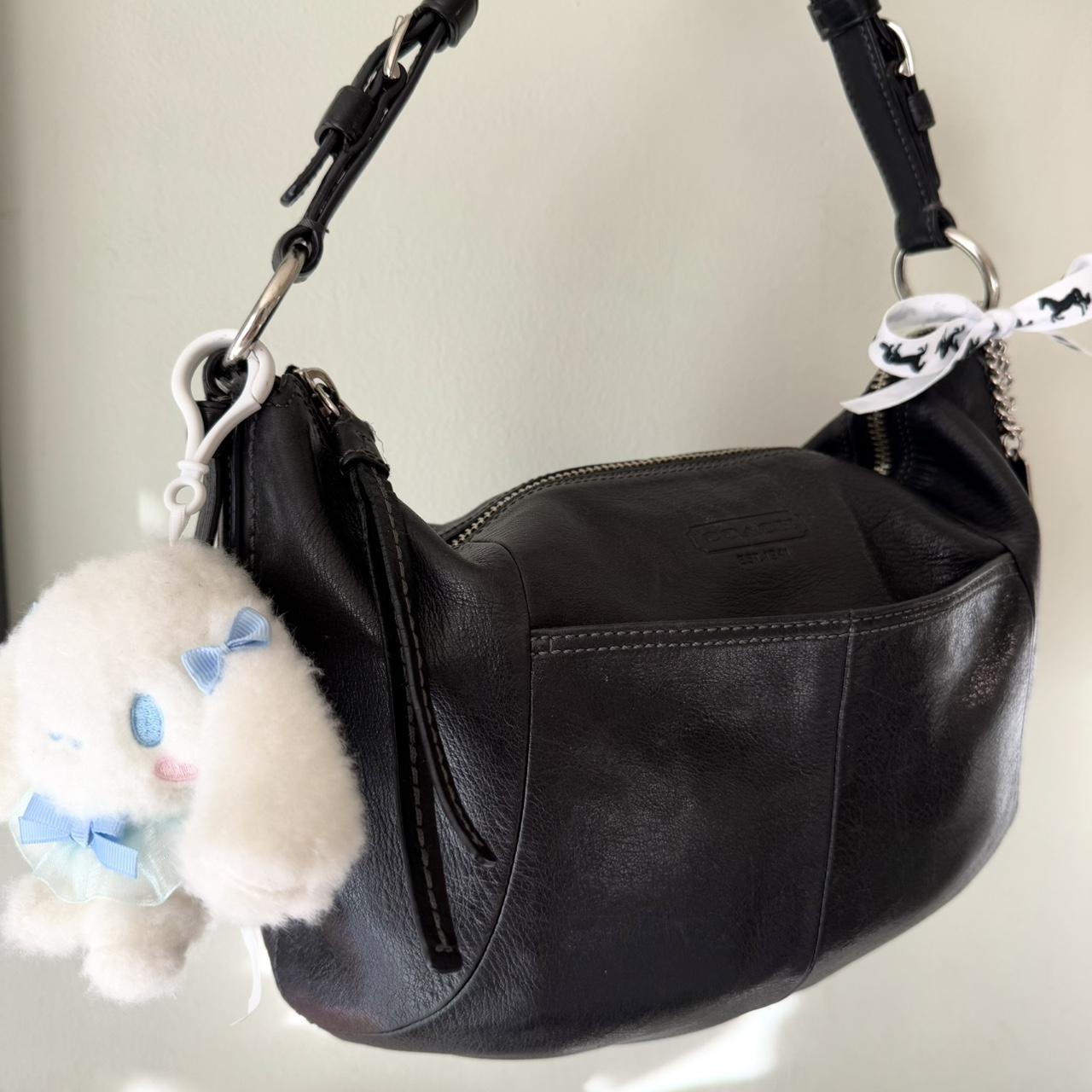 Vintage 90s Coach black leather hobo bag!