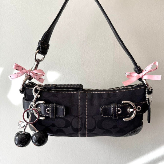 Vintage Y2K Coach black jacquard buckle baguette shoulder bag!