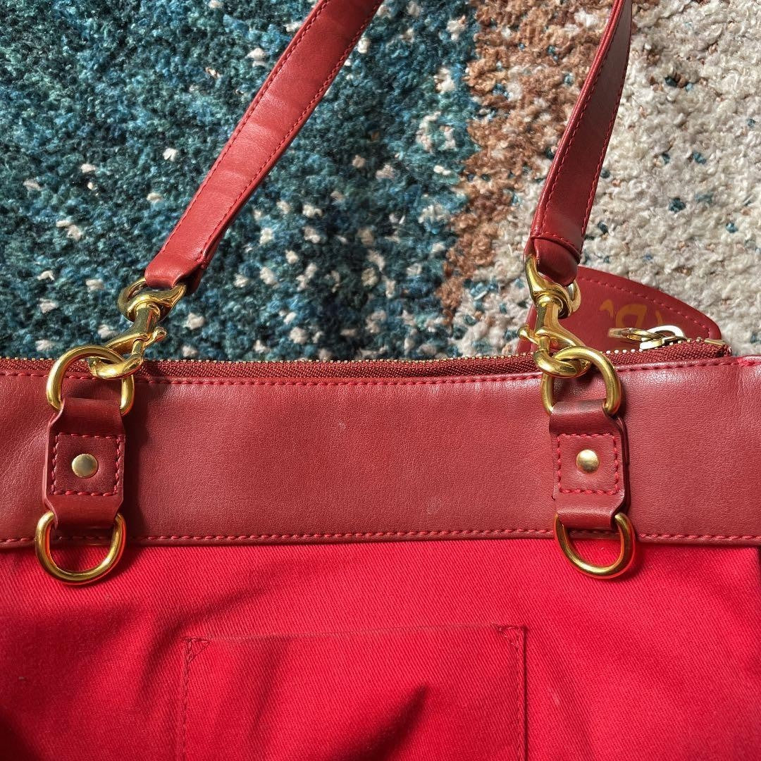 Authentic Chloe Eden Tote Shoulder Bag Red Leather Women's Logo Gold