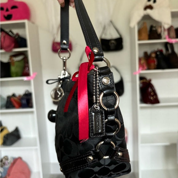 y2k coach mini carly shoulder bag 🍒