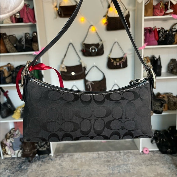 y2k coach east west black signature shoulder bag 🍒