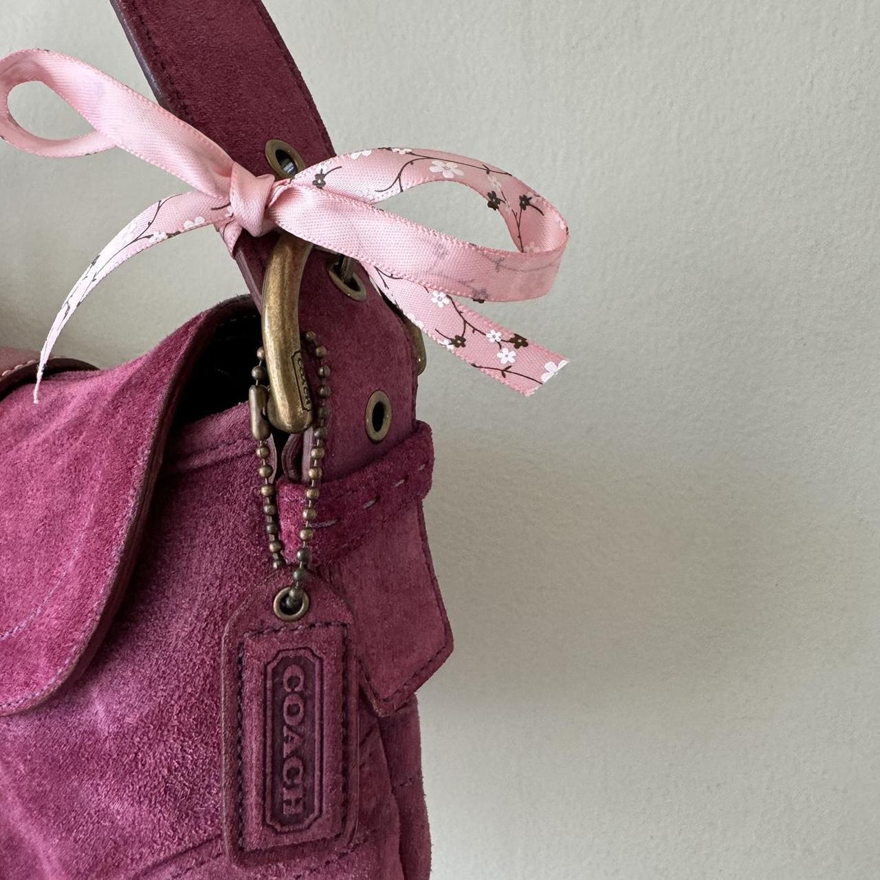 Vintage rare Y2K Coach Purple Suede Soho buckle shoulder bag!