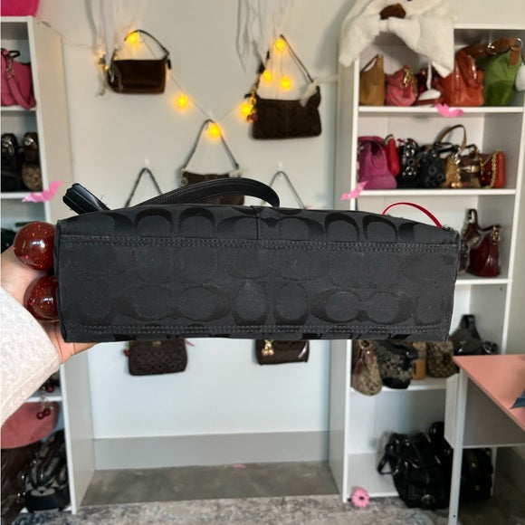 y2k coach east west black signature shoulder bag 🍒