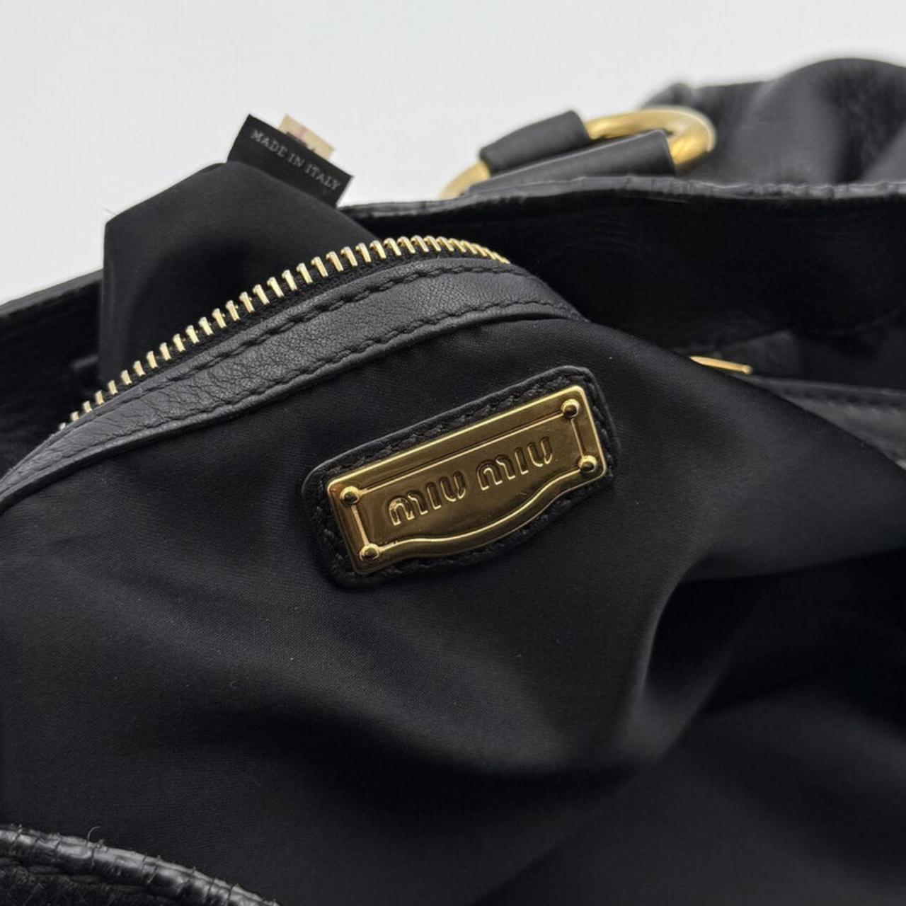 🔥 Authentic Miu Miu Vitello Leather Black Shoulder Bag Pre-owned 🔥