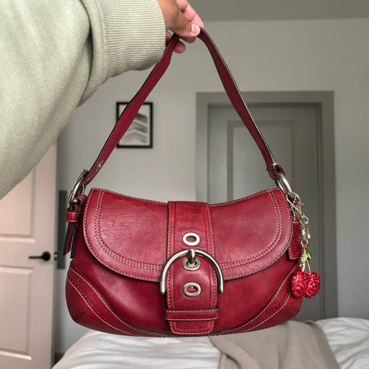 vintage coach soho cherry red 🍒