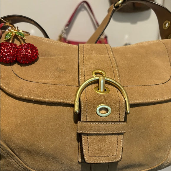y2k coach soho flap suede shoulder bag 🍒