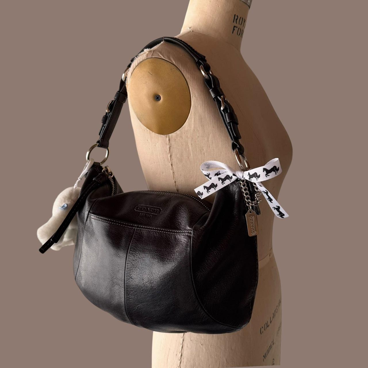 Vintage 90s Coach black leather hobo bag!