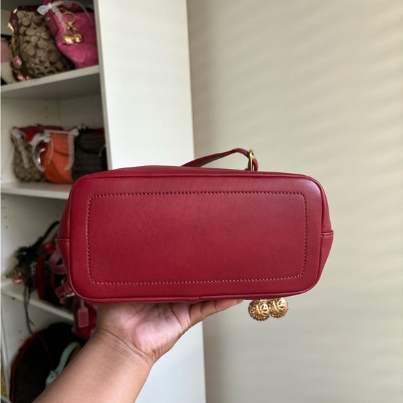 vintage coach demi legacy cherry red shoulder bag 🍒♥️