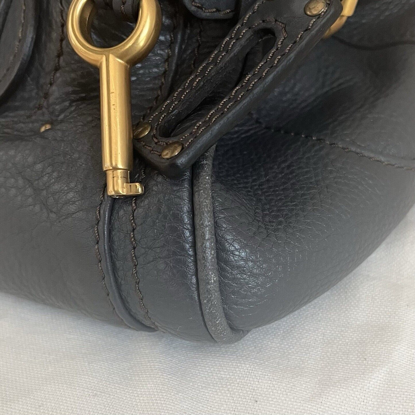 Chloe paddington leather hand bag dark gray leather medium padlock key card f s