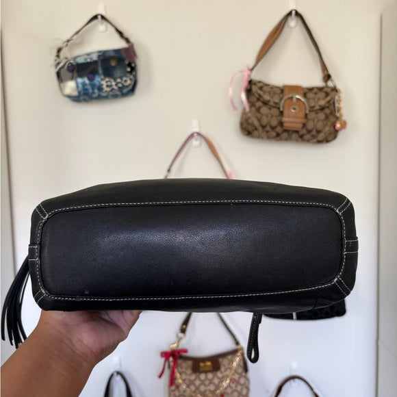 y2k coach black leather hampton shoulder bag 🍒