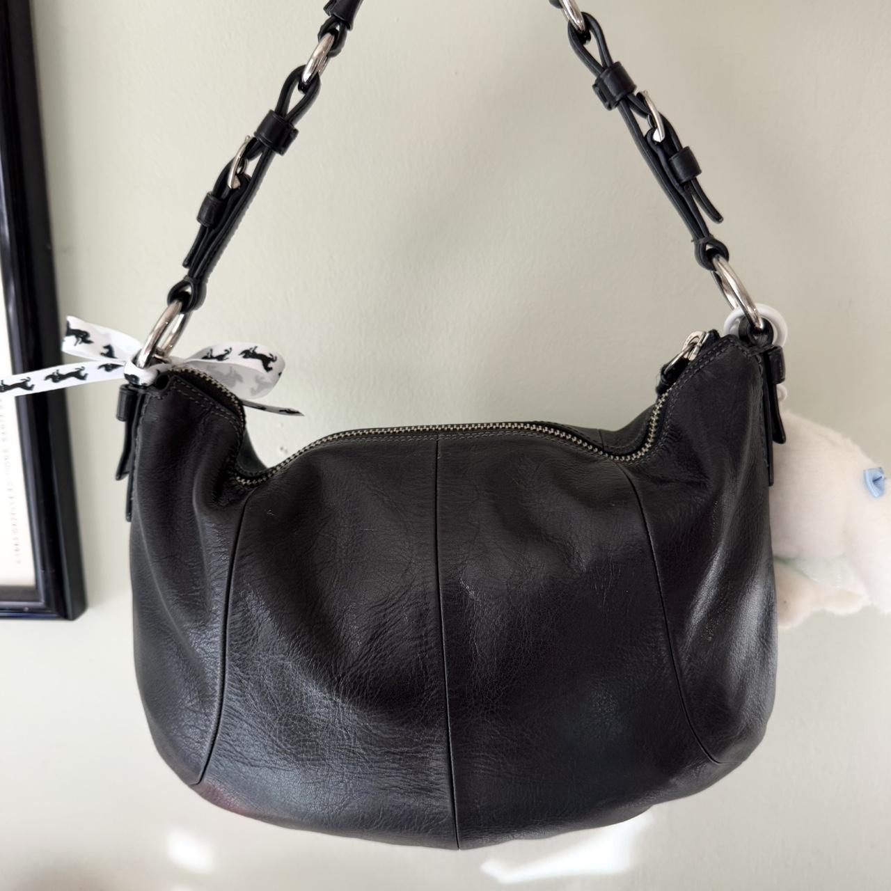 Vintage 90s Coach black leather hobo bag!