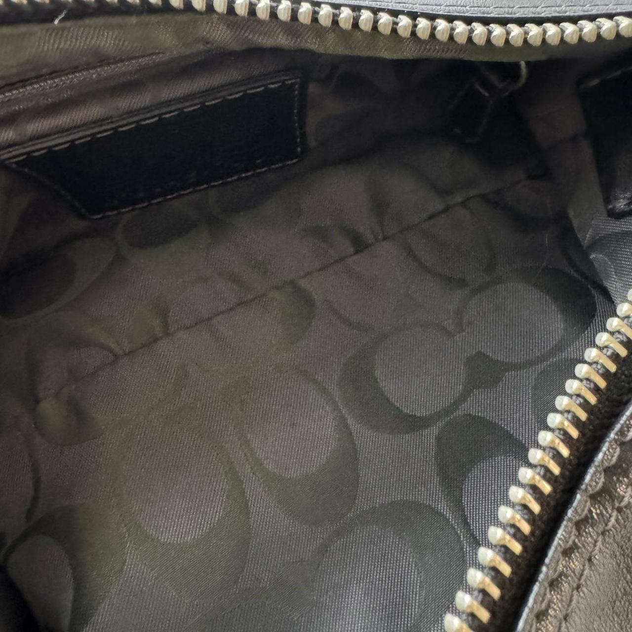 Vintage Y2K Coach black leather Demi baguette shoulder bag!