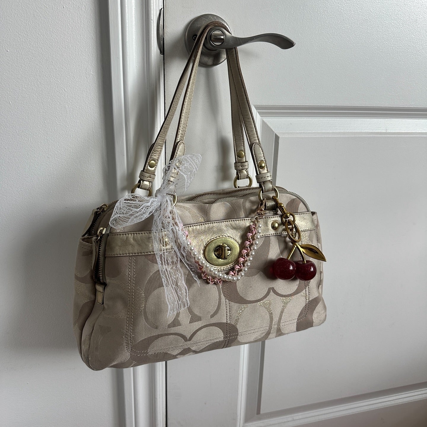 y2k coach beige monogram satchel bag