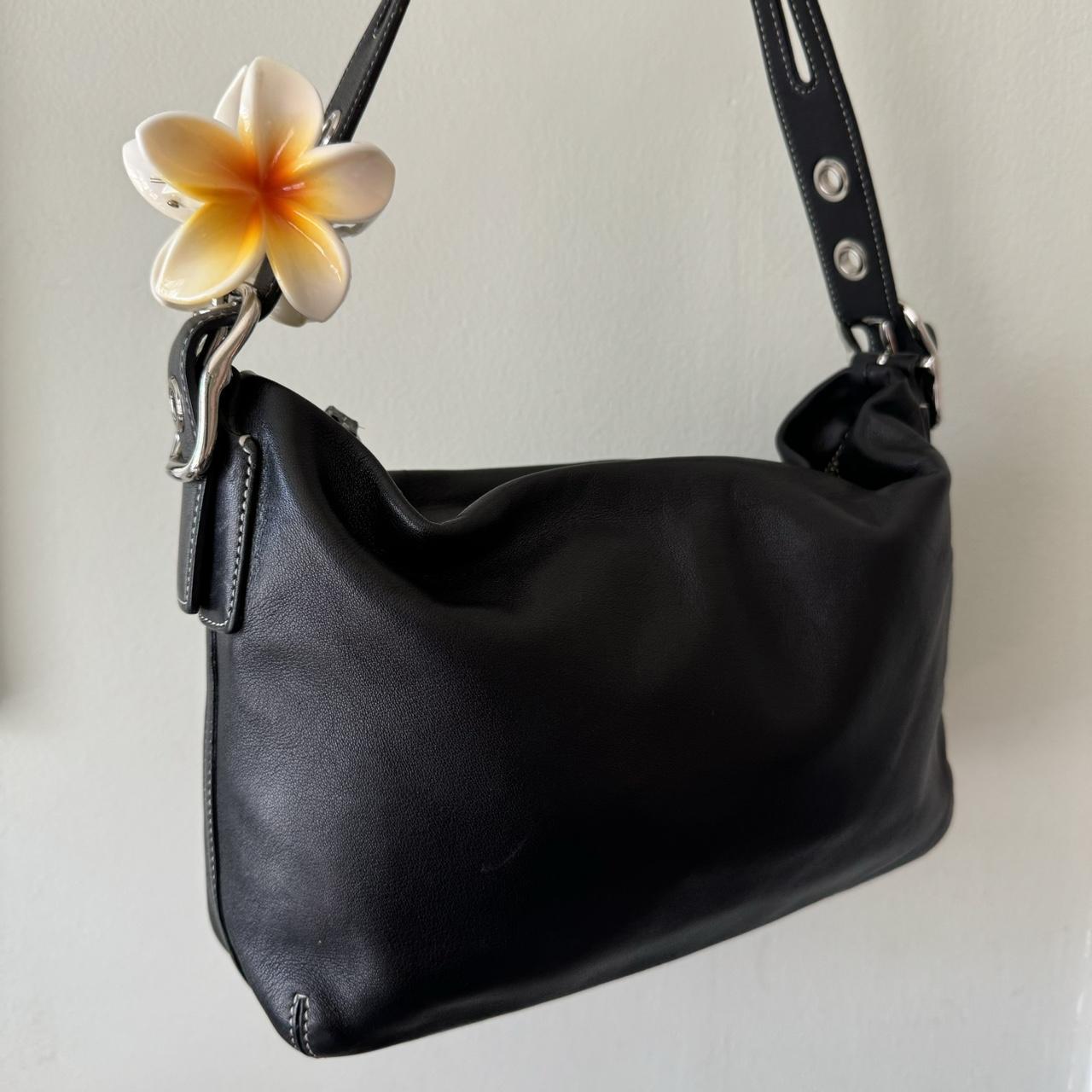 Vintage 90s black leather Coach Legacy East West zip shoulder bag!