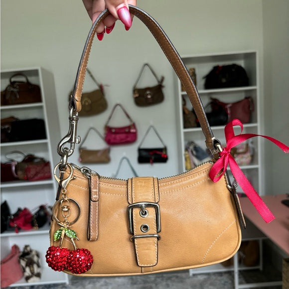 y2k coach demi buckle tan leather bag 🍒