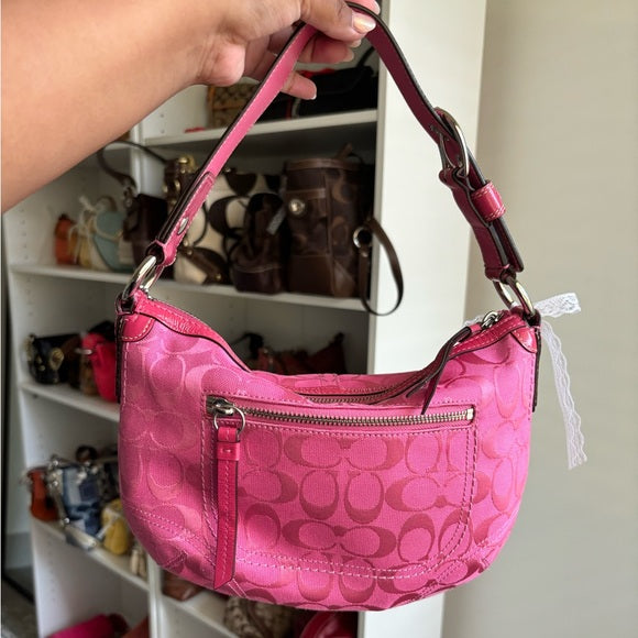 vintage coach soho hobo barbie pink siganture jacquard