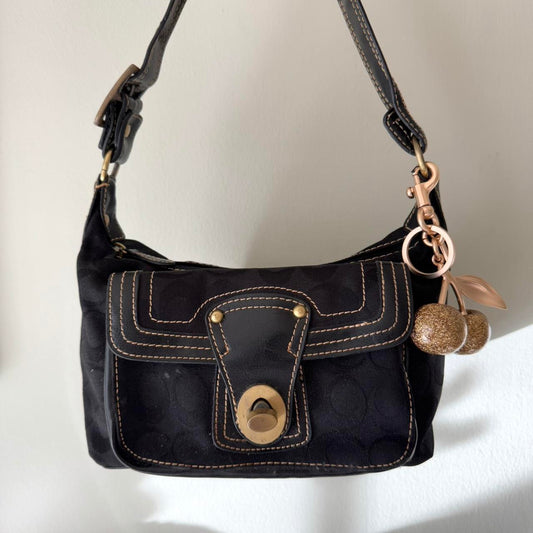 Vintage Y2K Coach black jacquard legacy bag!