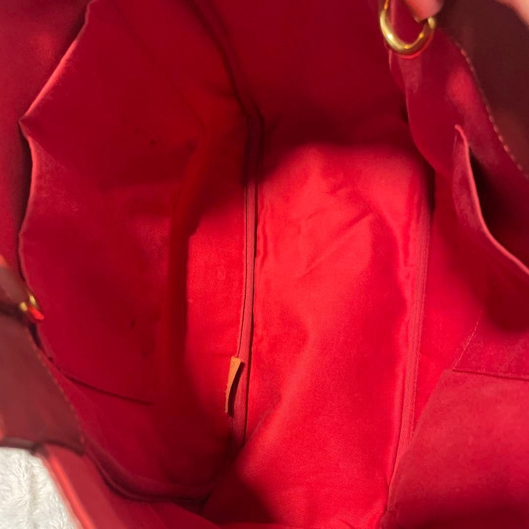 Authentic Chloe Eden Tote Shoulder Bag Red Leather Women's Logo Gold