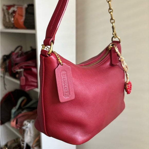 vintage coach demi legacy cherry red shoulder bag 🍒♥️