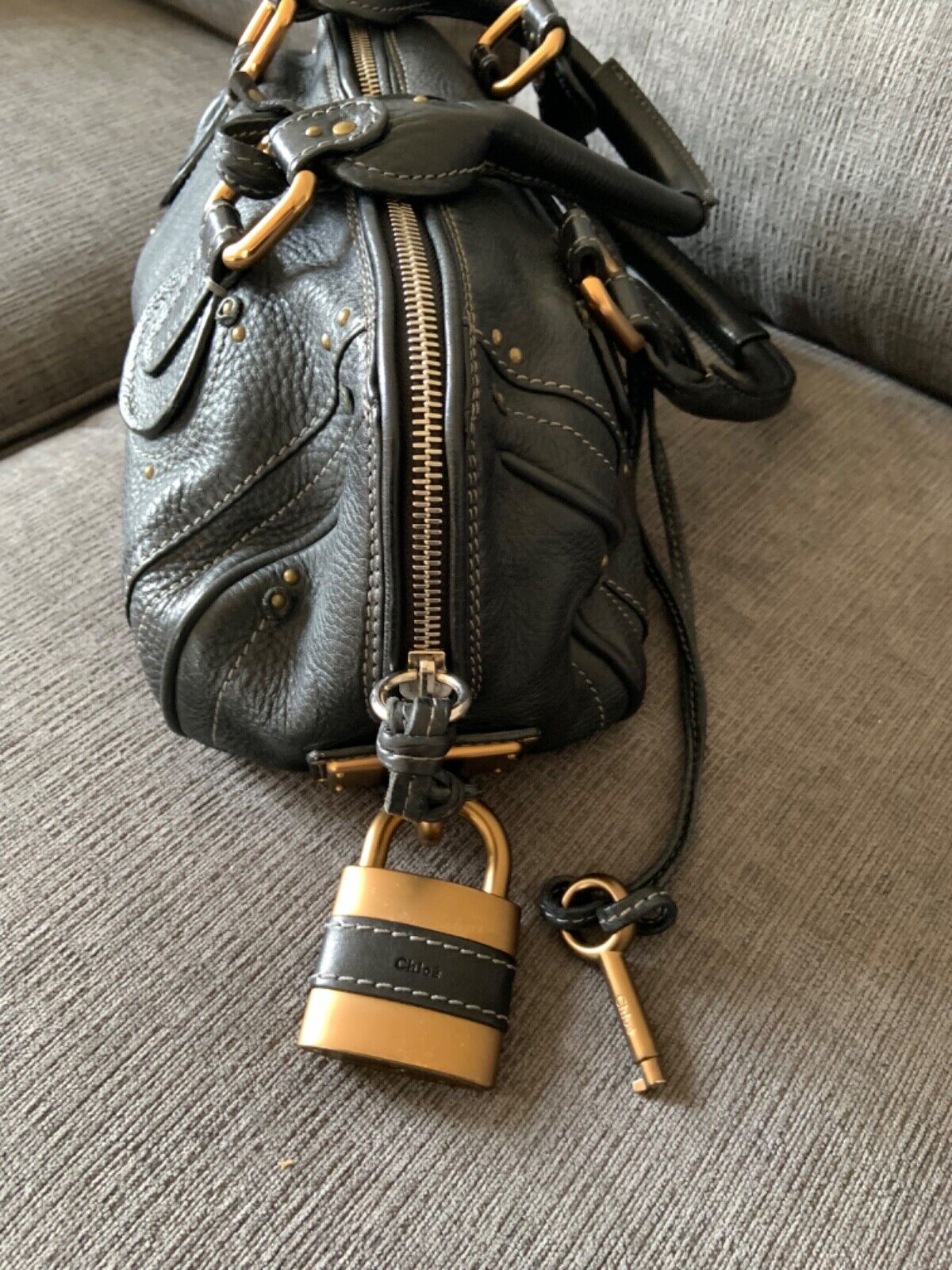 Chloe paddington black leather east west shoulder hobo bag lock key