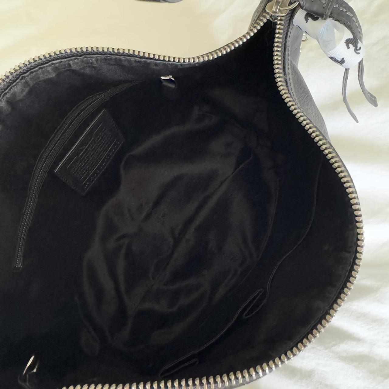 Vintage 90s Coach black leather hobo bag!