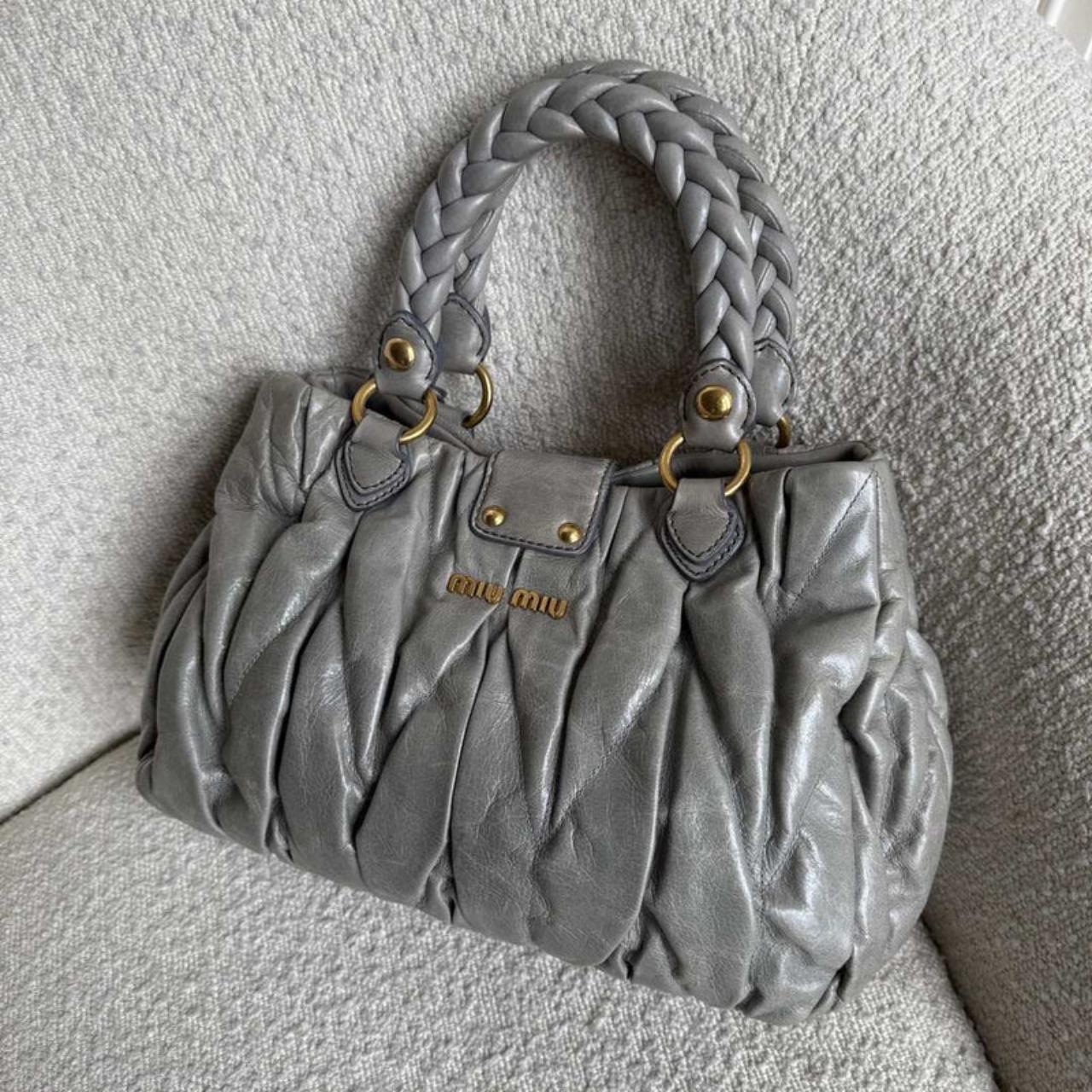 Authentic Miu Miu Matelasse Grey Leather Handbag Pre-owned 🔥