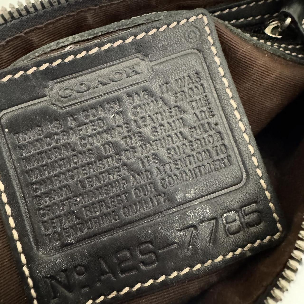 Vintage Y2K Coach Demi baguette in black leather!